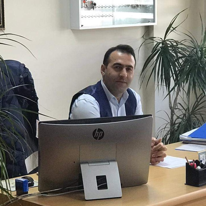 Yaşar DÖNMEZ